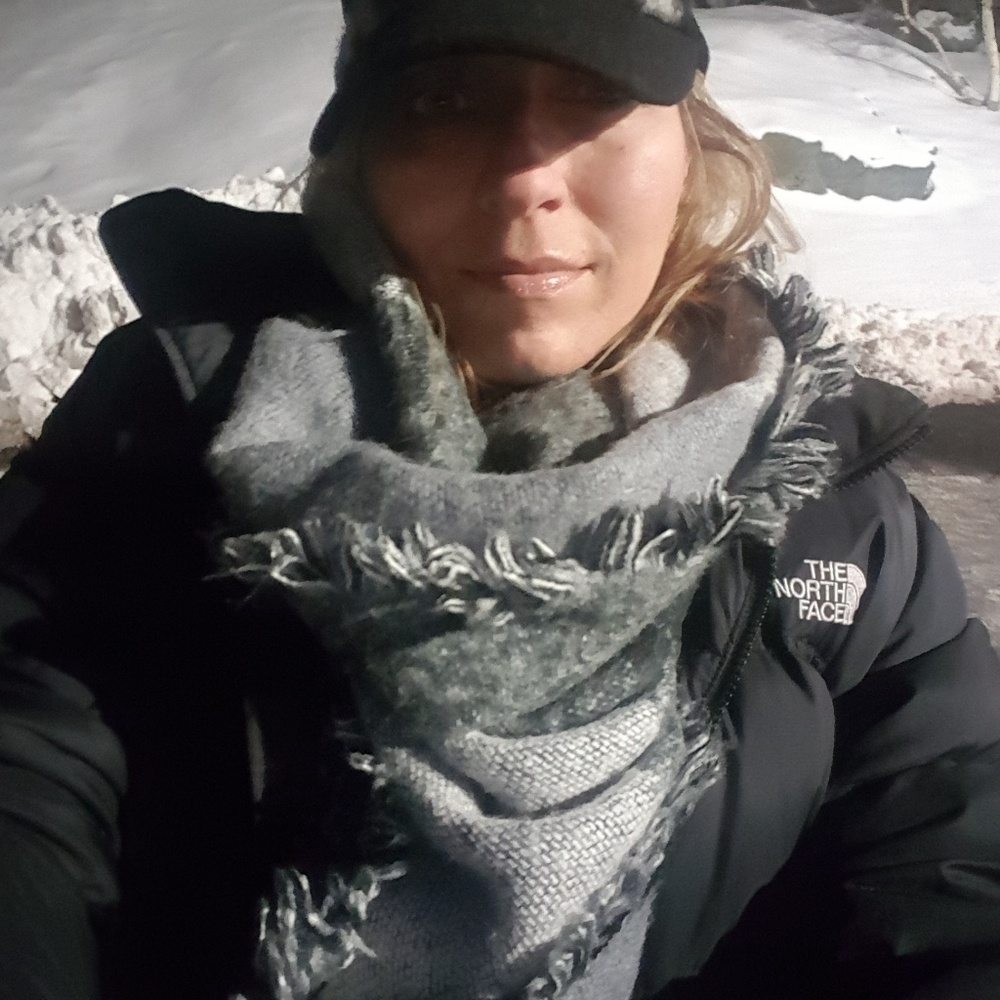 Meet your Posher, Lisa